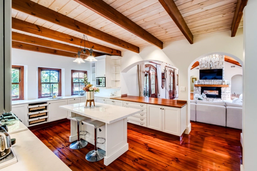 5 Bedroom Property for Sale in Hout Bay Western Cape